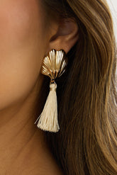 Alora Shell Tassel Earrings Gold/Ivory