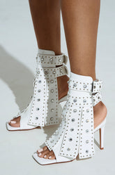 AZALEA WANG IRELYN WHITE EMBELLISHED SANDAL