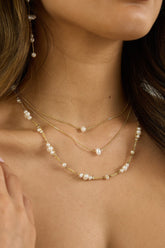 Amris Triple Strand Necklace Gold/Pearl