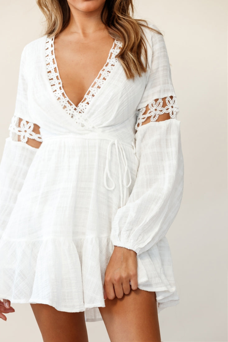 Chloye Long Balloon Sleeve Lace-Up Back Dress White